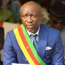 Le combat de L'Honorable DJEUMENI Bénilde pour la délivrance rapide des titres d'identitaires au Cameroun 